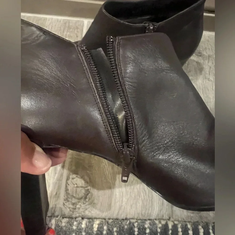 Karen Scott brown size 9 1/2 square toe bootie